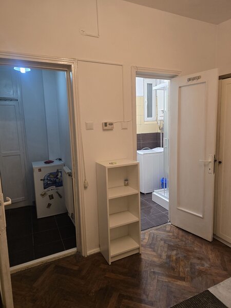 Centrul vechi, Parcul Cismigiu, str. Brezoianu,